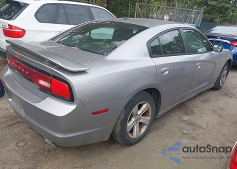 2013 Dodge Charger Se z USA, uszkodzony, nr VIN 2C3CDXBG6DH711101